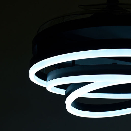 Detalles del Ventilador de Techo LED BELAIR SFERA B-28500BK Negro: 4 aspas retráctiles, 108cm, 6480 lúmenes, 72W, mando a distancia, 3 temperaturas de color (3000K, 4000K, 6000K), modo verano/invierno, temporizador. Interlusa LUZGURÚ.