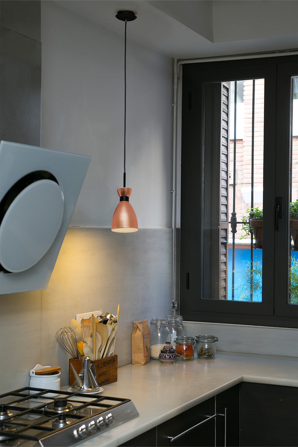 Luminaria colgante retro FARO en cobre mate 20046, estilo vintage para interior residencial, suspensión LED E14 por diseñador Lluscà