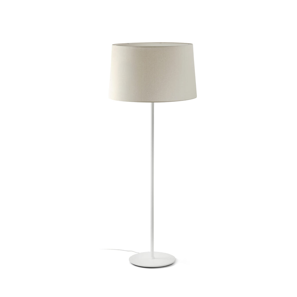 Lámpara de pie Windsor blanca con pantalla de lino de FARO, modelo 20228-152, diseño moderno en acero para iluminación ambiente interior.