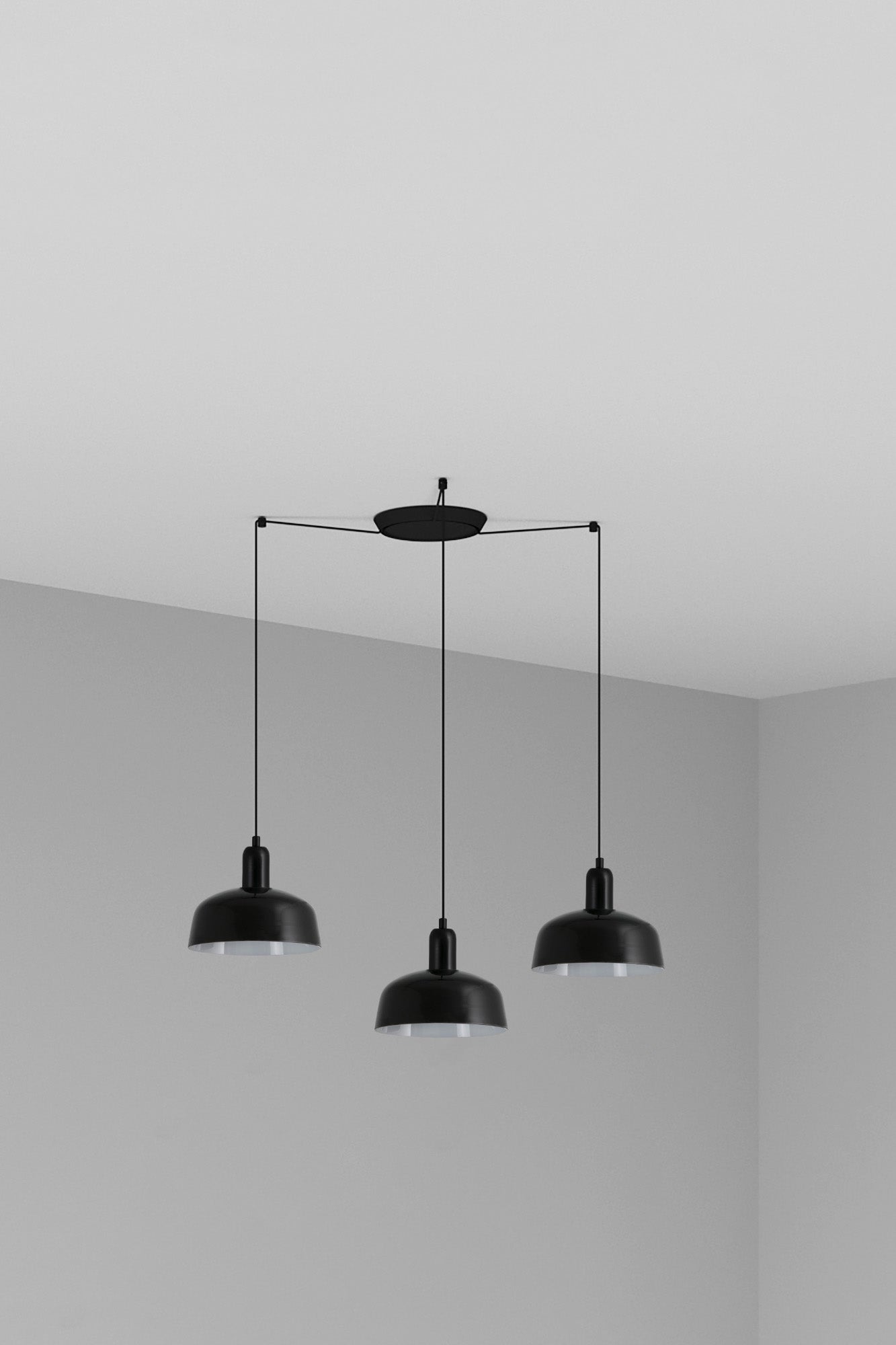 Luminaria colgante TATAWIN S 3L cristal negro FARO, diseño Adolfo Abejón, colección 2047 interior acero y cristal para iluminación hogar y restauración