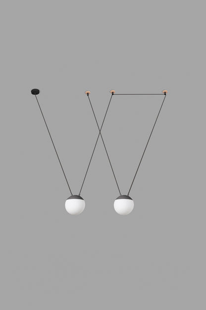 Lámpara colgante MINE SPACE 2L gris de FARO en ambiente interior residencial, diseño Nahtrang en aluminio y cristal opal para suspensión y restauración