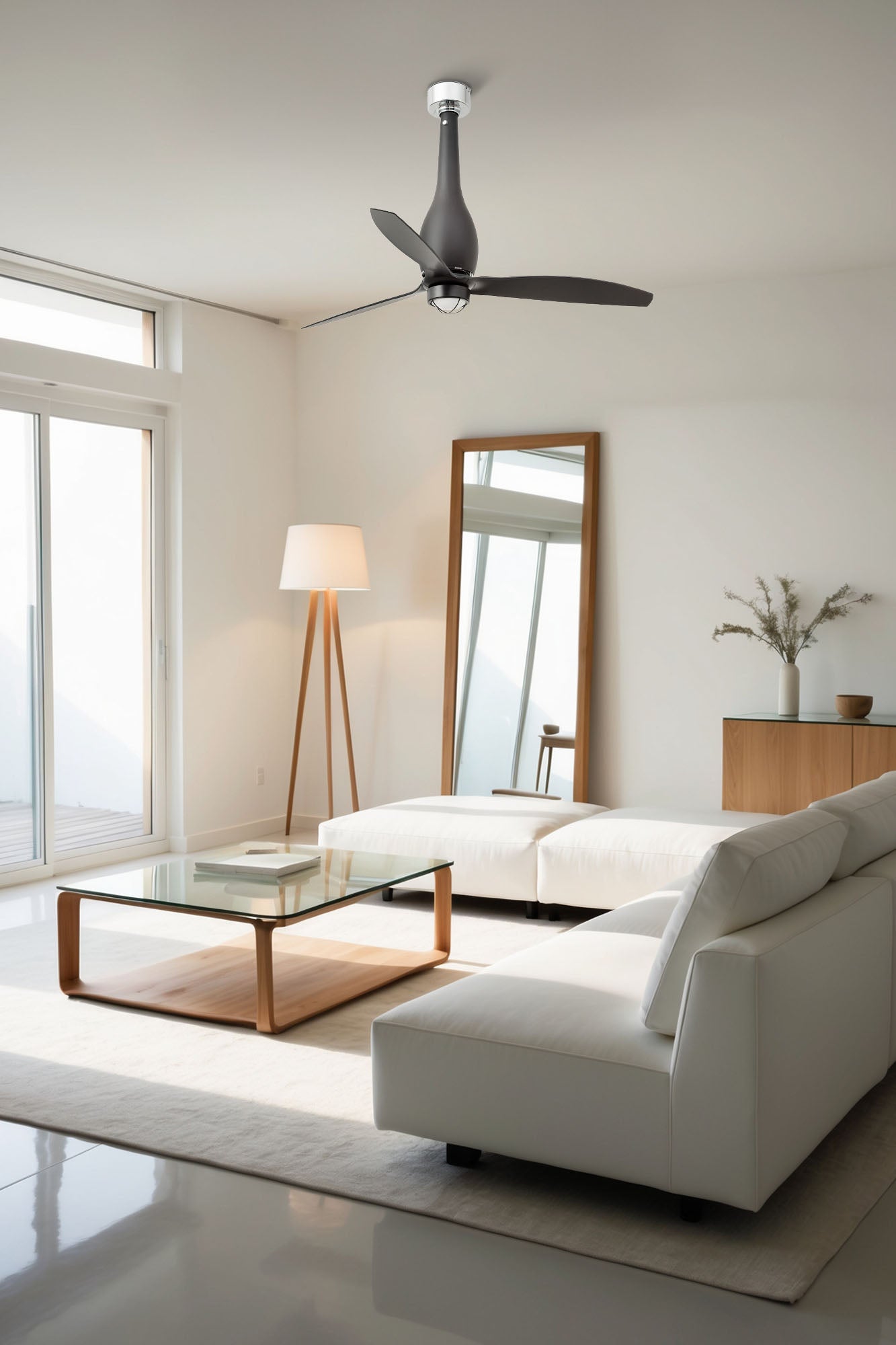 Ventilador de techo con luz LED ETERFAN M negro mate FARO 32006WW-10 en ambiente hogareño, ventilación eficiente con motor DC, 6 velocidades y función inversa para iluminación LED cálida