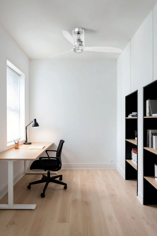 Ventilador de techo LED transparente WIZ de Faro modelo 33393WW-9 en ambiente interior del hogar, con luz integrada opal, motor DC eficiente y control remoto para ventilación óptima.