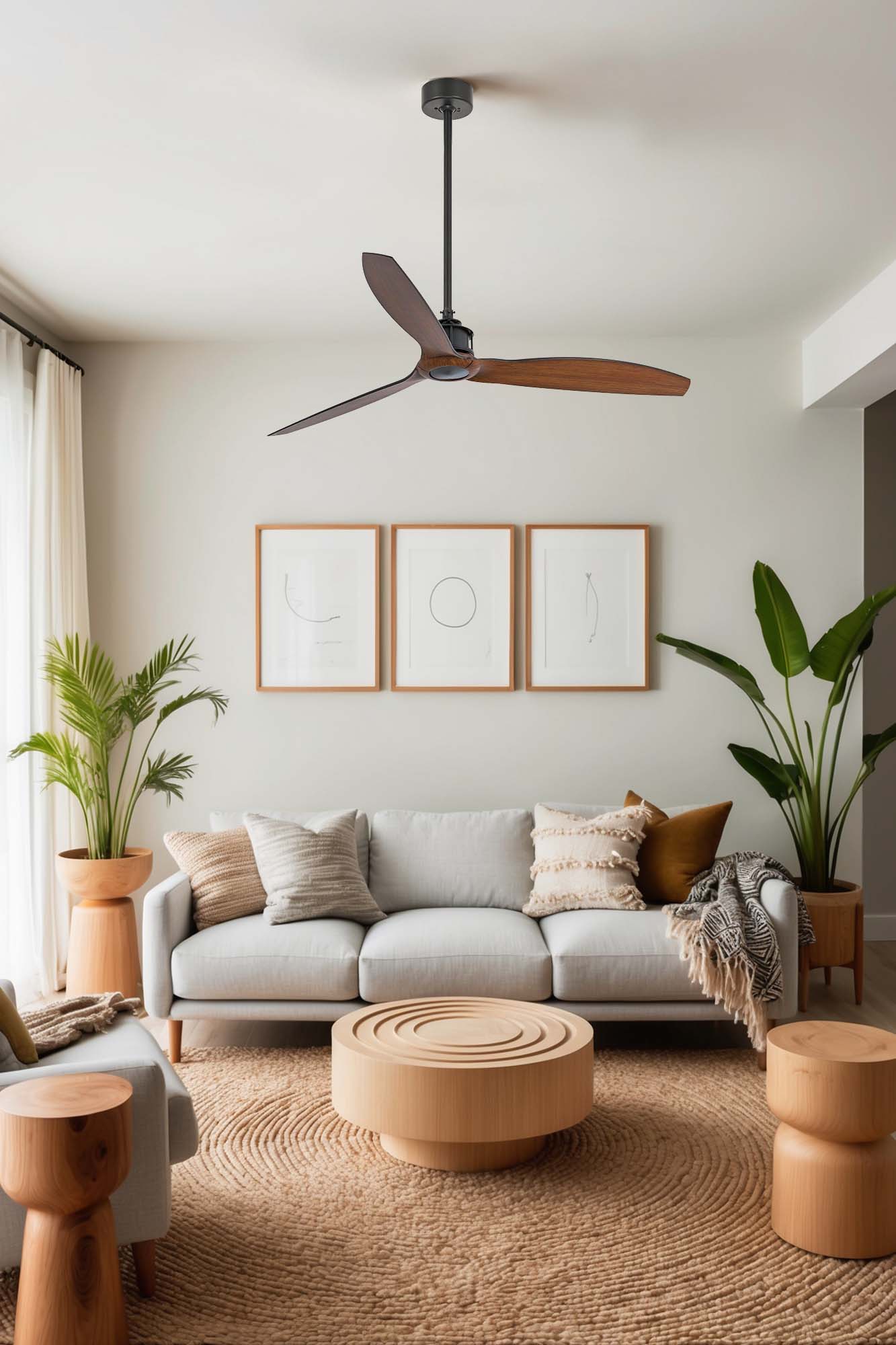 Ventilador de techo JUST FAN M en negro y nogal de FARO modelo 33395 en ambiente moderno industrial, con motor DC silencioso, función inversa y mando a distancia, diseño sin luz para ventilación eficiente.