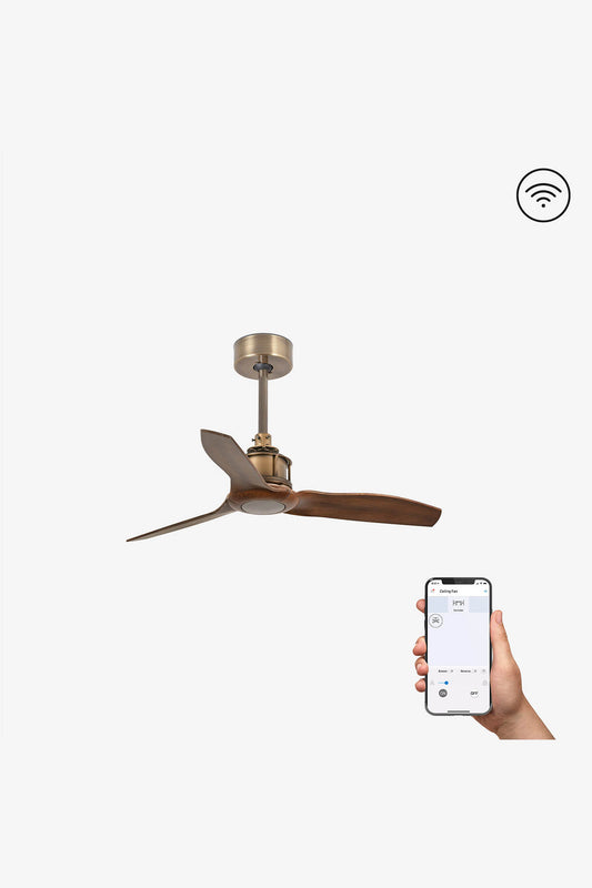 Ventilador de techo JUST FAN S oro viejo/nogal FARO 33428WW en ambiente hogareño, motor DC sin luz, mando a distancia, ventilación ideal para hogar y oficina