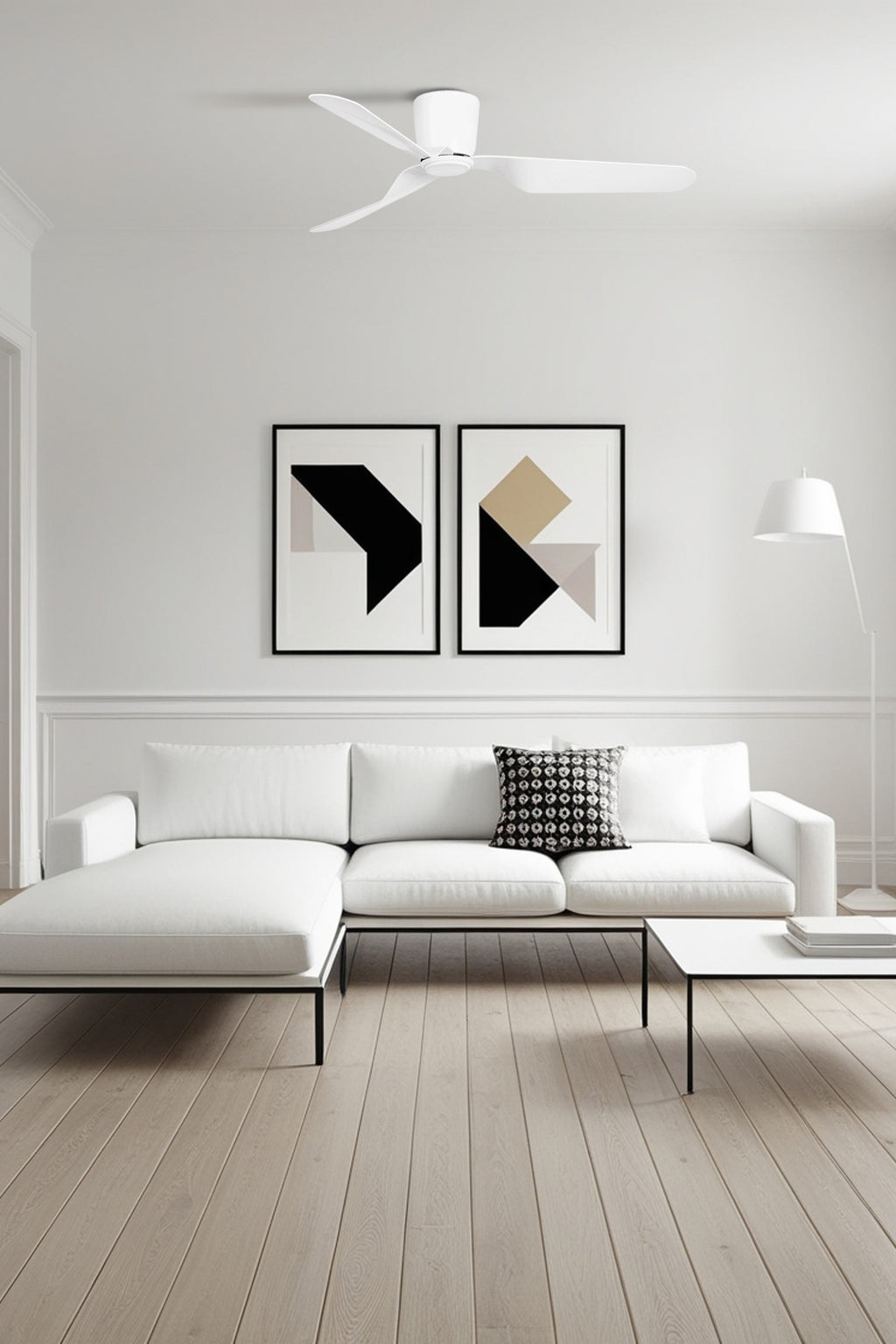 Ventilador de techo PEMBA L blanco modelo 33471N de FARO en imagen ambiente, con motor DC eficiente, mando a distancia, 6 velocidades y función inversa para ventilación óptima sin luz integrada.