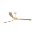Ventilador de techo KAUAI XXL blanco modelo 34201A de FARO, con aspas de madera y estructura de acero, motor DC eficiente para grandes espacios, ventilación óptima y función inversa para invierno.