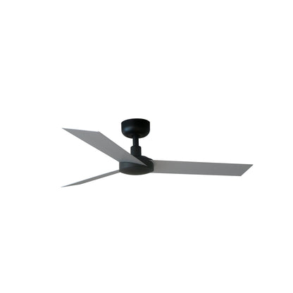Ventilador de techo CRUISER XL en negro y aluminio de FARO modelo 34287, con motor DC eficiente para techos inclinados, ventilación sin luz integrada y mando a distancia incluido, ideal para enfriamiento moderno.