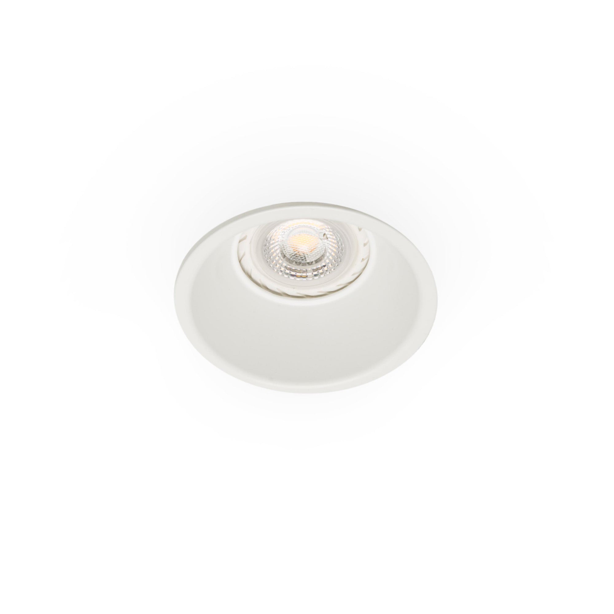 Luminaria empotrable GAS blanco mate de aluminio FARO 43404, diseño minimalista para iluminación LED GU10 de baja luminancia en techos interiores