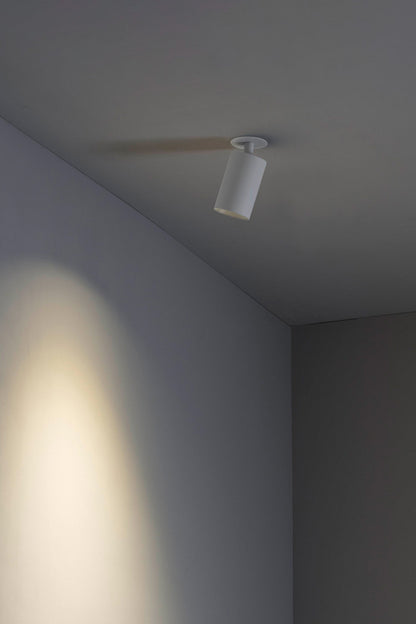 Luminaria empotrable STAN blanco mate de aluminio FARO 43752 con bombilla GU10 LED orientable en ambiente interior moderno del hogar