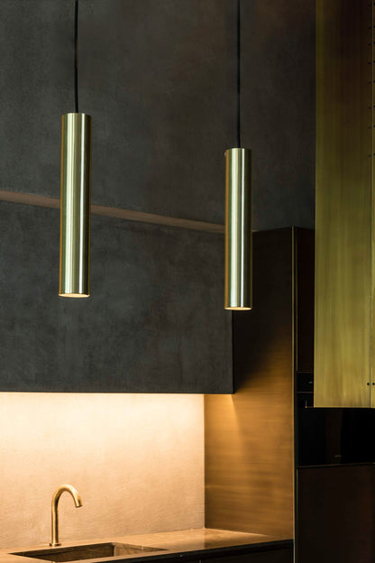 Lámpara colgante STAN oro satinado FARO 43756 en ambiente interior moderno, luminaria suspendida LED de aluminio para iluminación hogar con diseño contemporáneo