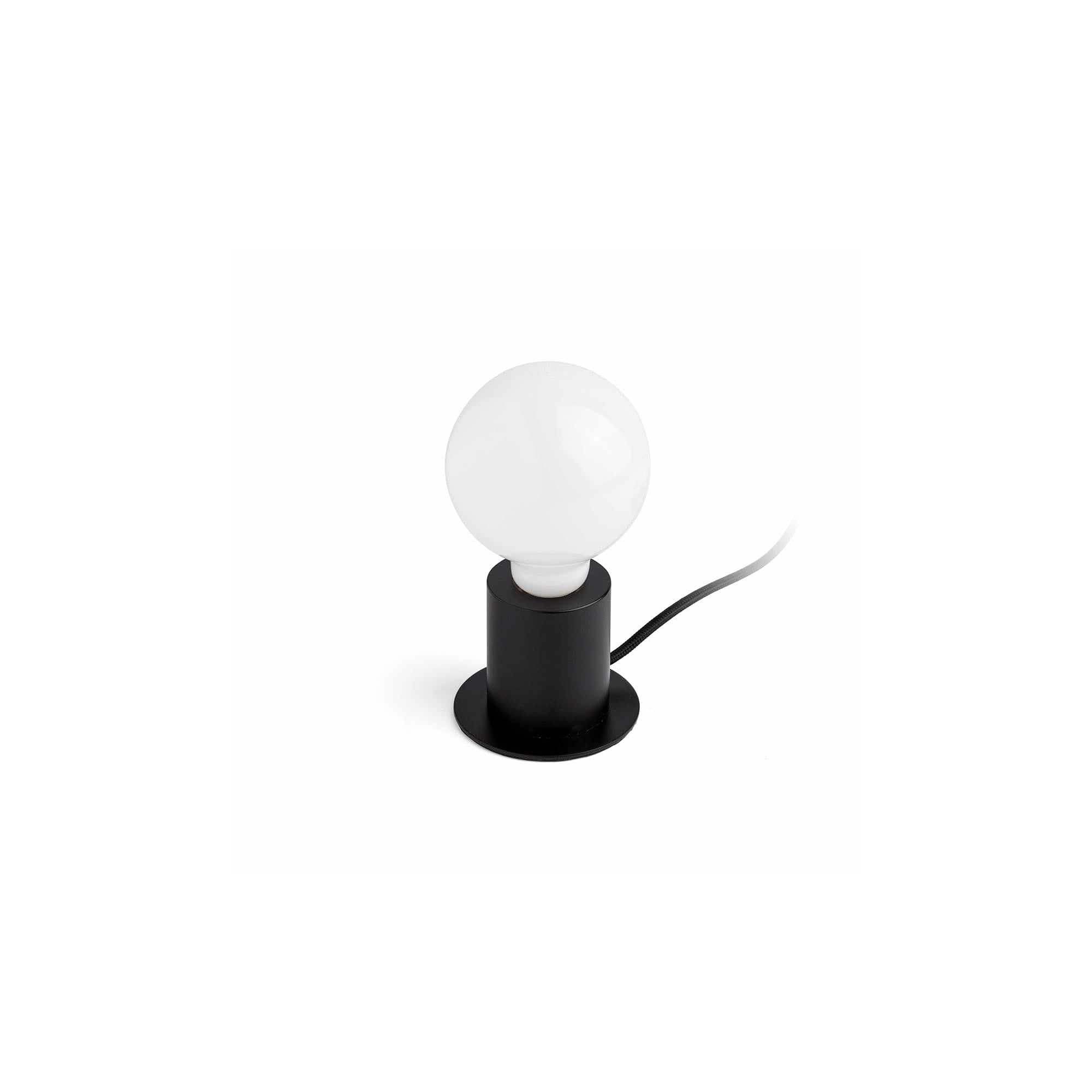 Lámpara de mesa TEN negra de FARO modelo 62169, diseño minimalista nórdico en acero para iluminación LED interior sobremesa contemporánea