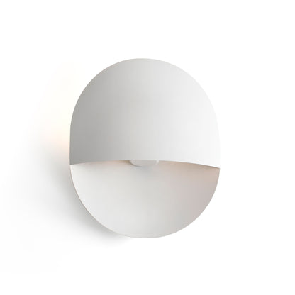 Aplique de pared ERES blanco FARO modelo 64026, luminaria interior de acero con diseño moderno contemporáneo para iluminación de pared