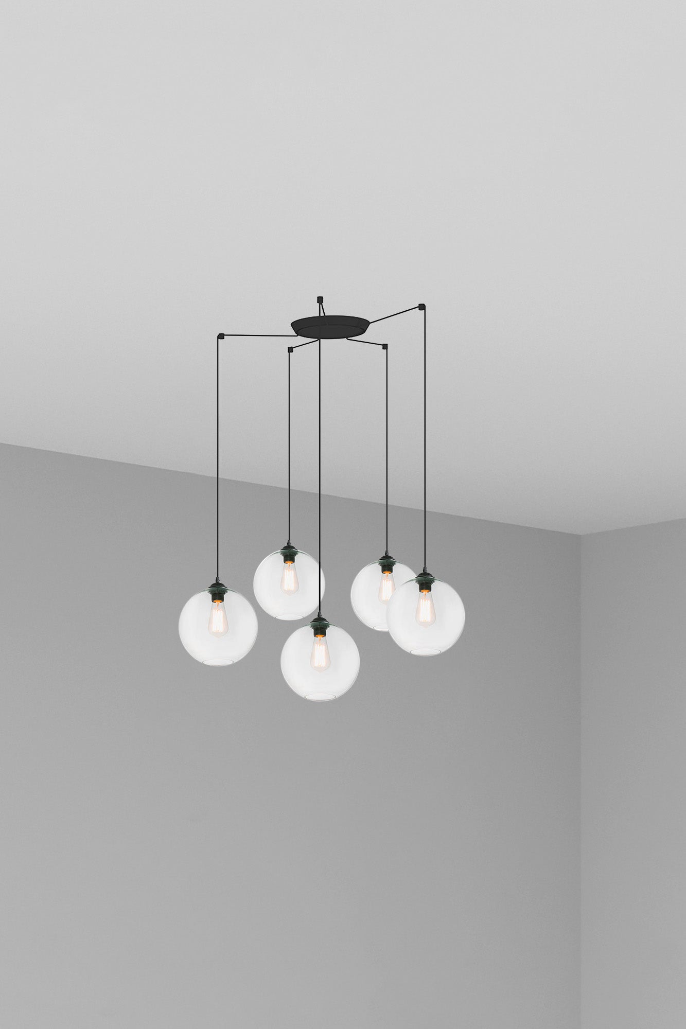 Lámpara colgante CLARA 5L transparente de FARO modelo 64128-5L en acero y cristal para iluminación decorativa interior residencial, comercial e industrial contemporánea