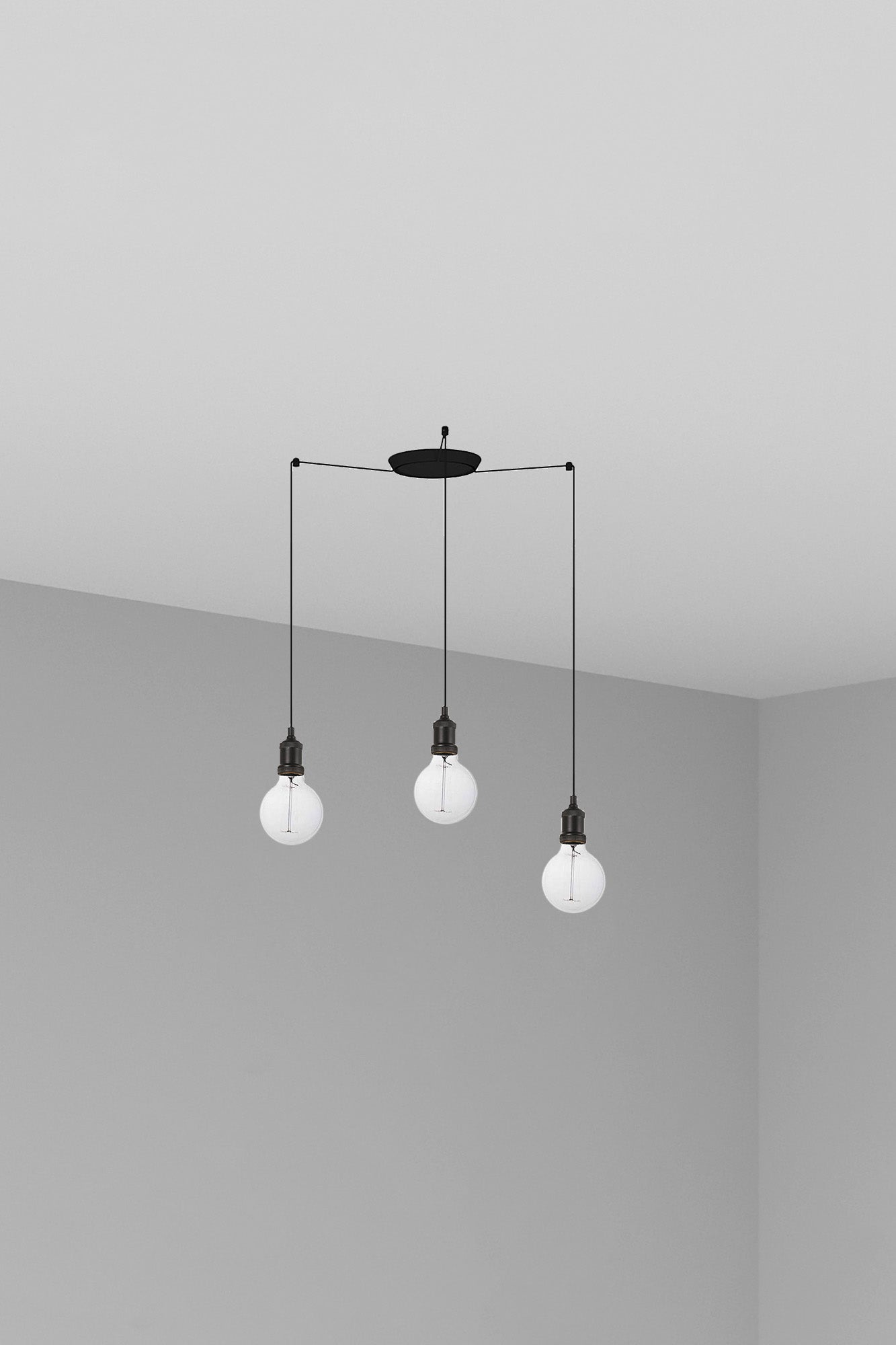 Portalámparas colgante ART 3L negra de FARO, luminaria de suspensión minimalista en acero para interior, 3 luces E27 LED, iluminación moderna, modelo 64135-3L