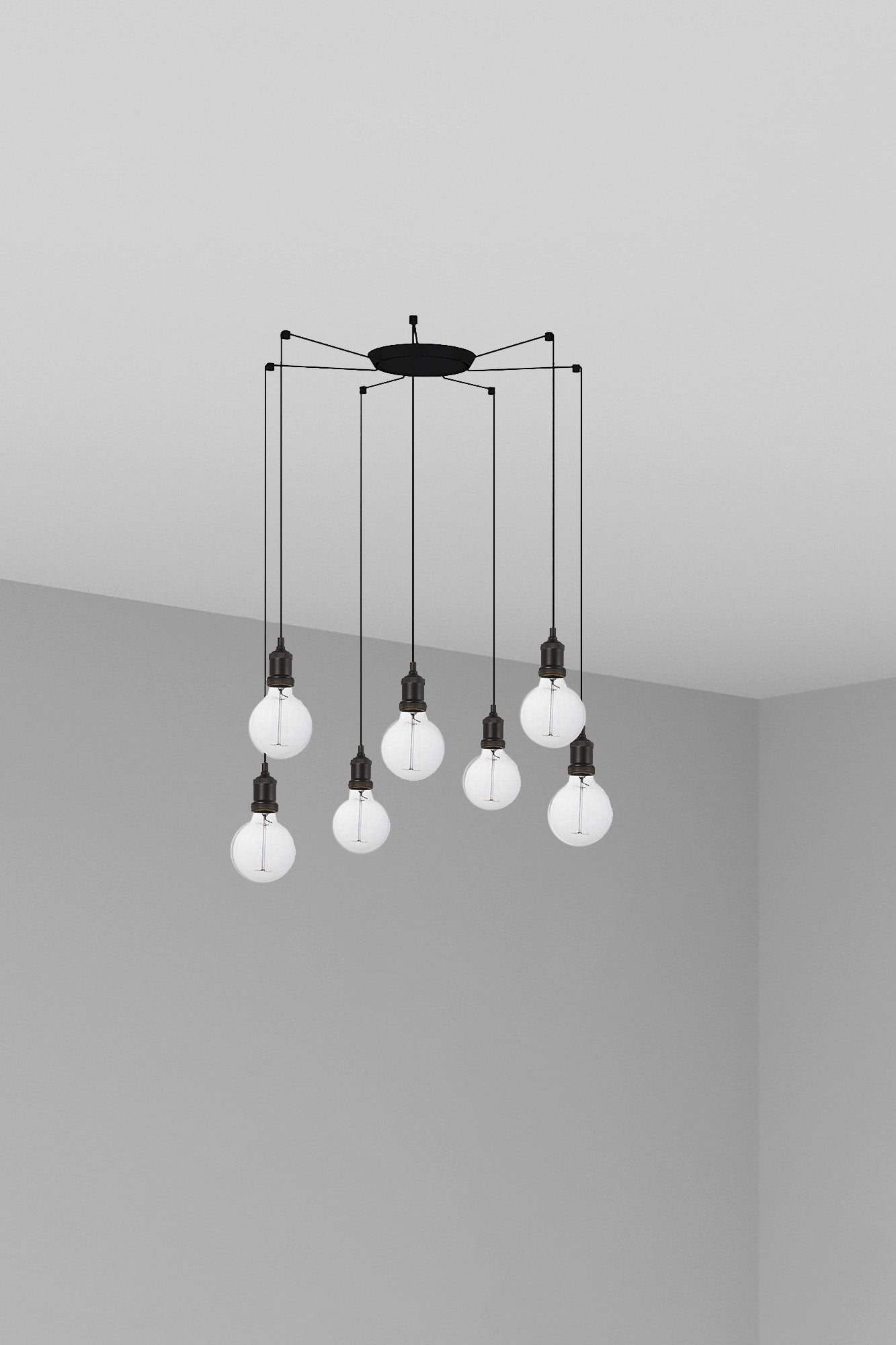 Portalámparas colgante ART 7L negra de FARO modelo 64135-7L, luminaria de suspensión moderna en acero para iluminación interior con múltiples luces