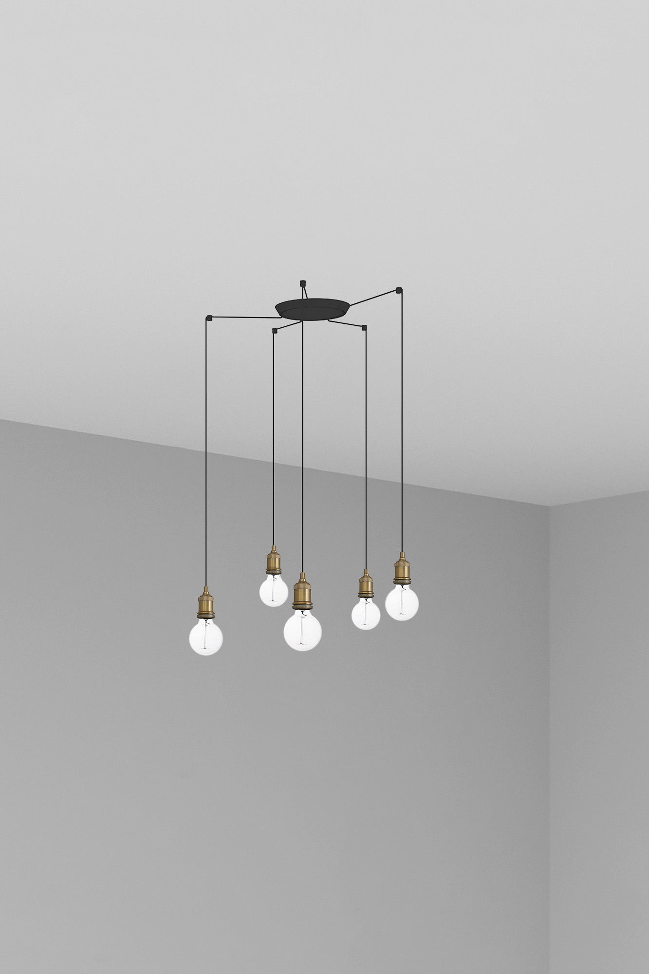 Lámpara colgante ART 5L en oro viejo de FARO, modelo 64137-5L, diseño moderno de acero con 5 portalámparas para iluminación interior de suspensión