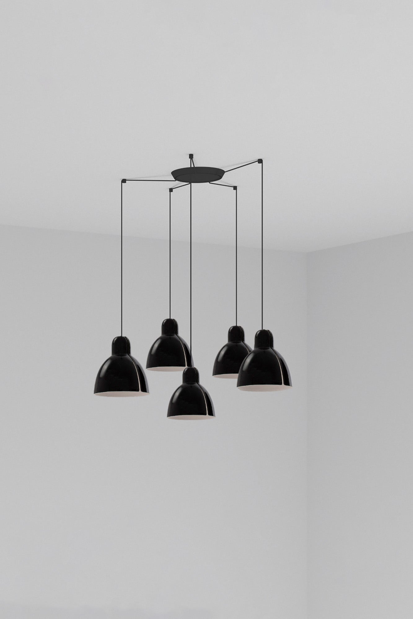 Luminaria colgante VENICE 200 5L negra de FARO, diseño atemporal en cerámica y acero para iluminación suspensión interior, ideal para ambientes acogedores, colección 6437, ref. 64255-125-5L