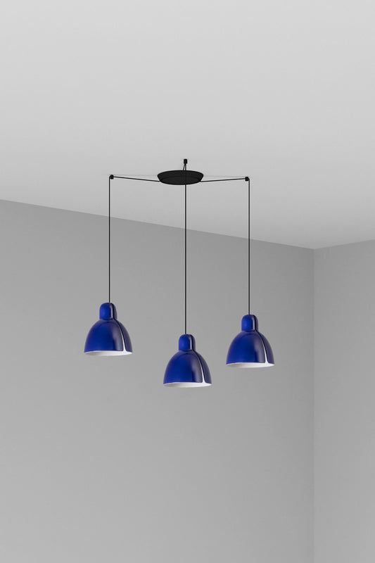 Luminaria colgante VENICE 200 de 3 luces en azul cobalto de cerámica y acero, diseño FARO por Adolfo Abejón para iluminación interior de suspensión