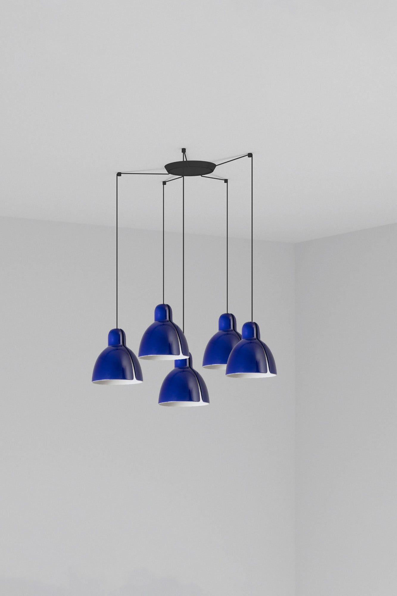 Luminaria colgante VENICE 200 5L en azul cobalto, diseño artesanal de cerámica por FARO, suspensión interior con 5 luces LED - 64255-128-5L