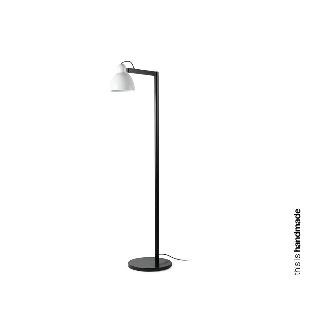 Lámpara de pie Venice blanca de FARO, modelo 64275-111, diseño atemporal español en cerámica para iluminación de salón interior, adaptable.