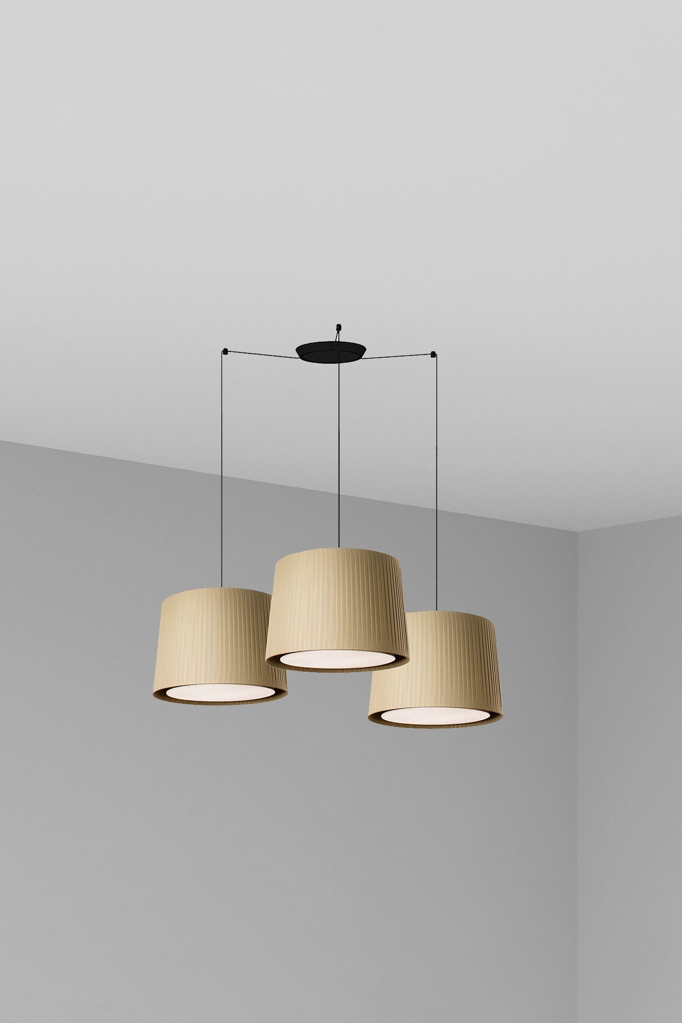 Lámpara colgante SAMBA 3L negra y verde de FARO, iluminación interior en acero textil para hogar y hospitality, compatible con LED E27, modelo 64314-46-3L