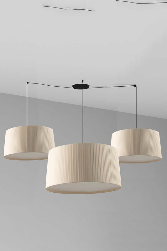 Lámpara colgante SAMBA 700 de FARO en negro y beige, suspensión interior de acero y textil para dormitorios y salones, modelo 64332-154 colección 6438