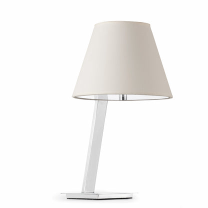 Lámpara sobremesa MOMA blanca de FARO modelo 68500, diseño contemporáneo con base acero cromado, pantalla textil E27 LED para iluminación interior colección 1476