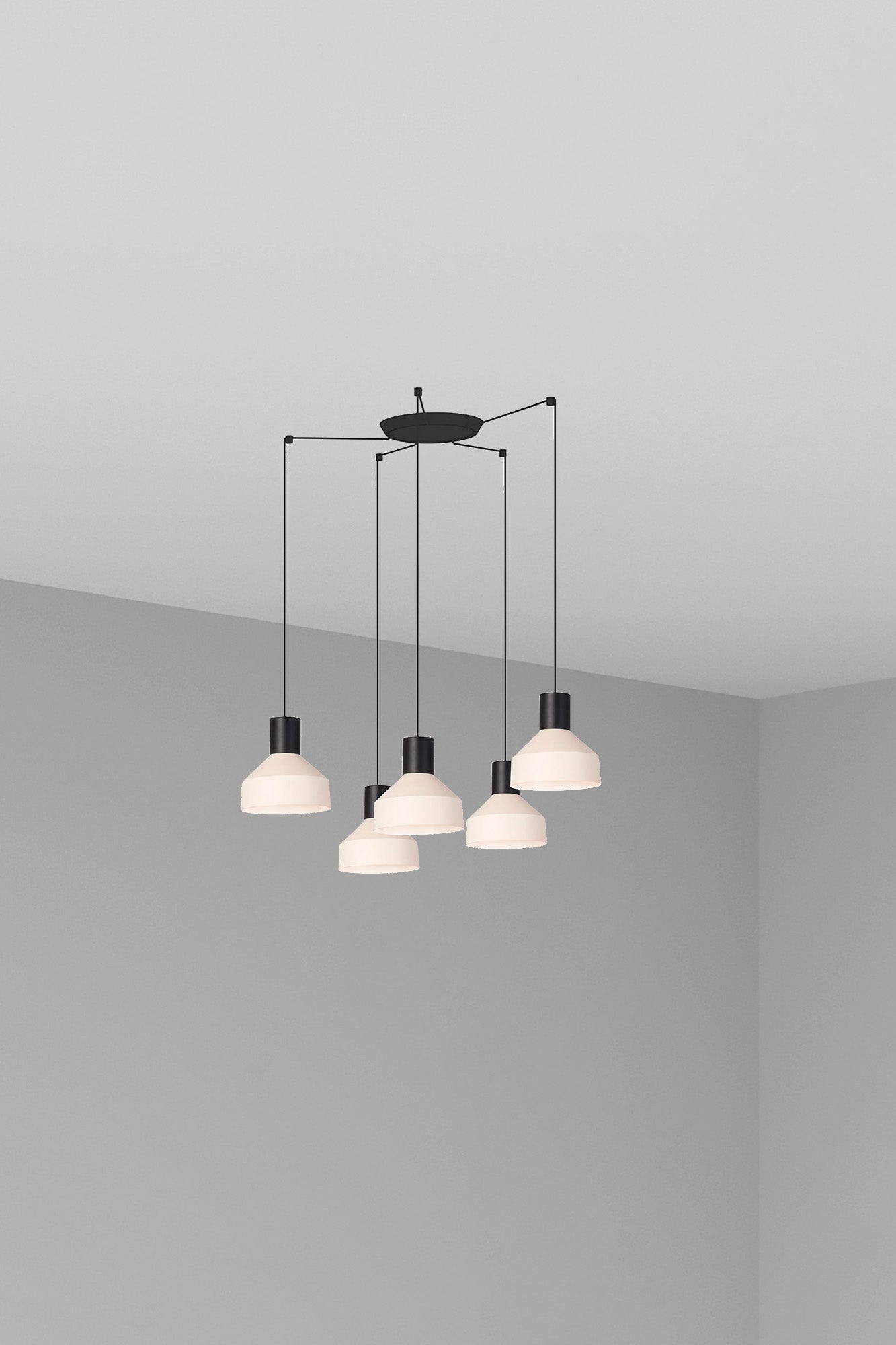 Lámpara colgante KOMBO 200 5L beige de FARO, diseño moderno en acero con 5 luces para iluminación interior, Nutcreatives 68594-5L