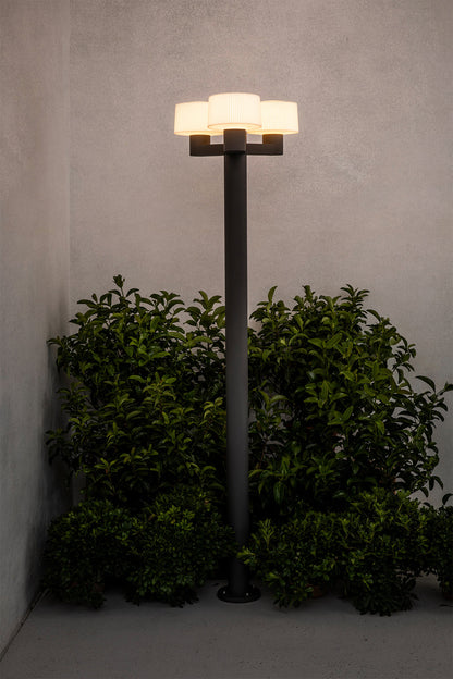 Farola exterior MUFFIN 3L gris oscuro FARO 74436F3-04 en jardín, luminaria superficie de aluminio y PMMA para iluminación exterior ambienal