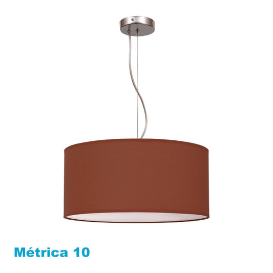 Colgante Nicole en color chocolate 3xE27 de Abrila, lámpara colgante moderna con luz difusa para decoración interior y iluminación doméstica en metal texturizado y textil marrón.