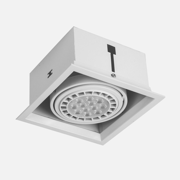 Foco empotrable Kardan Cesar blanco de Fabrilamp (092381001, R111) para iluminación interior en hogar; aluminio blanco y decoración.