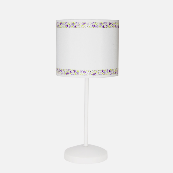 Lámpara de sobremesa Cenefa en blanco y lila de Abrila, modelo 107371019 con 1 bombilla E14, diseño infantil para habitación de niños, iluminación decorativa en metal y textil, ideal para interiores acogedores.