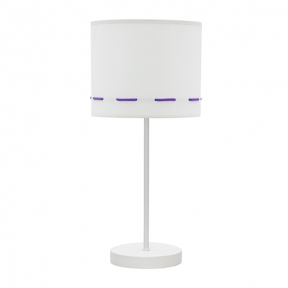 Lámpara sobremesa Trazos Lila de Abrila, diseño infantil en blanco y lila con trazos artísticos, 42x17x17 cm, luz difusa de metal y textil para habitación infantil.