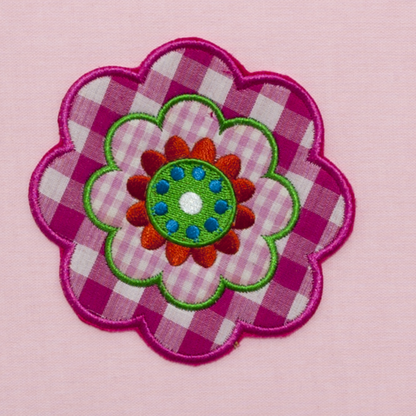 Colgante infantil de pétalo rosa Abrila 35x35 cm, luminaria colgante serie floral para decoración interior infantil, modelo 117293500 con diseño textil suave y luminoso.