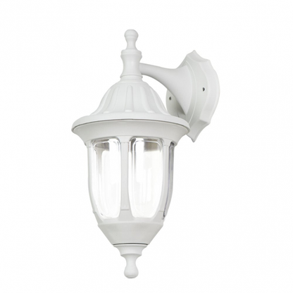 Aplique exterior Angélica Blanco – Fabrilamp, modelo 125961001, iluminación exterior IP44 en policarbonato, diseño clásico para jardín y uso doméstico.