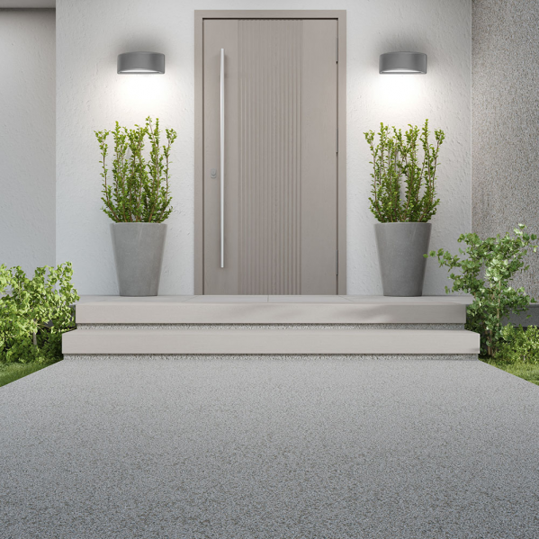 Aplique exterior Kefir gris IP65 en policarbonato para jardín, iluminación exterior moderna Fabrilamp, medidas 13,2 x 32 x 13 cm