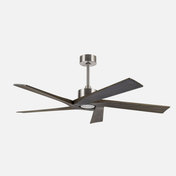 Ventilador de techo Nadir modelo Abrila en níquel rústico, 142 cm de diámetro con 5 aspas de metal y madera, motor DC eficiente, control remoto incluido, ideal para uso doméstico interior en verano e invierno, referencia 159190528.