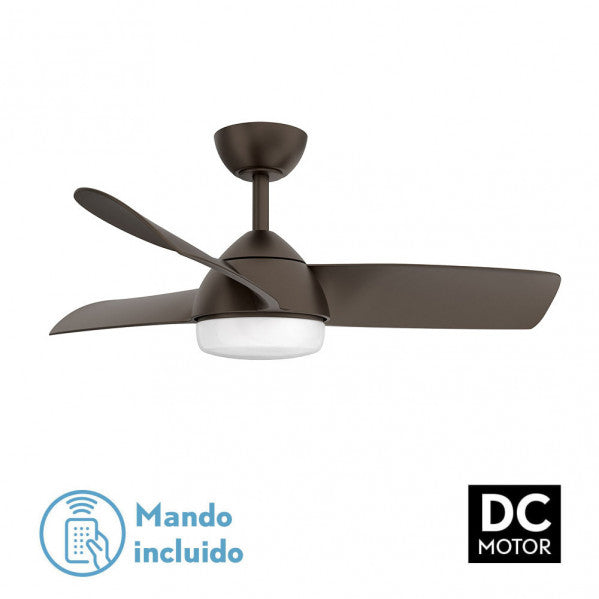 Ventilador de techo Haur marrón de Abrila, modelo 173391302 con motor DC de 24W, aspas reversibles para verano e invierno, LED integrado, silencioso y eficiente para interior doméstico en metal, MDF y policarbonato.