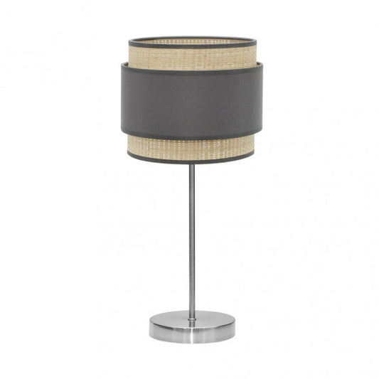 Lámpara sobremesa Alto Kandy en acabado natural y gris de Abrila, modelo 174271128, con base de metal y pantalla textil, ideal para iluminación interior doméstica y decoración moderna.