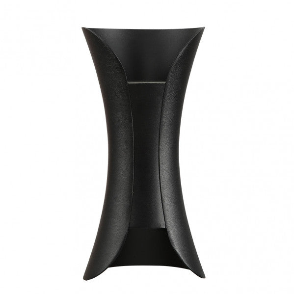 Aplique LED Barredor Dickens Negro de 10W y 4000K luz neutra, modelo Abrila 175061009, ideal para iluminación exterior moderna en pared, fabricado en aluminio IP65 resistente al agua, diseño deco doméstico AI2.