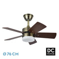 Ventilador de techo Marta 36W con acabado en cuero y madera de cerezo/nogal de Abrila, aspas reversibles para verano e invierno, motor DC eficiente, LED integrado con iluminación versátil y control remoto incluido, modelo ideal para interiores domésticos (175891536).