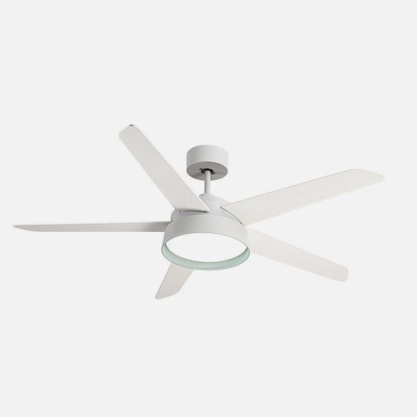 Ventilador de techo Lebeche 25W DC blanco con 5 aspas, diámetro 132 cm, LED integrado y mando a distancia, modelo Abrila para interior doméstico en madera de haya