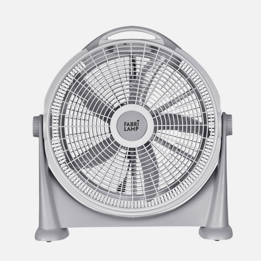 Ventilador sobremesa Fresco Gris Abrila AI2 de 120W con 3 velocidades. Diseño moderno y orientable en paisaje o retrato para uso interno de calidad doméstica. Fabricado en policarbonato gris, ideal para mantenerte fresco en entornos de interior.