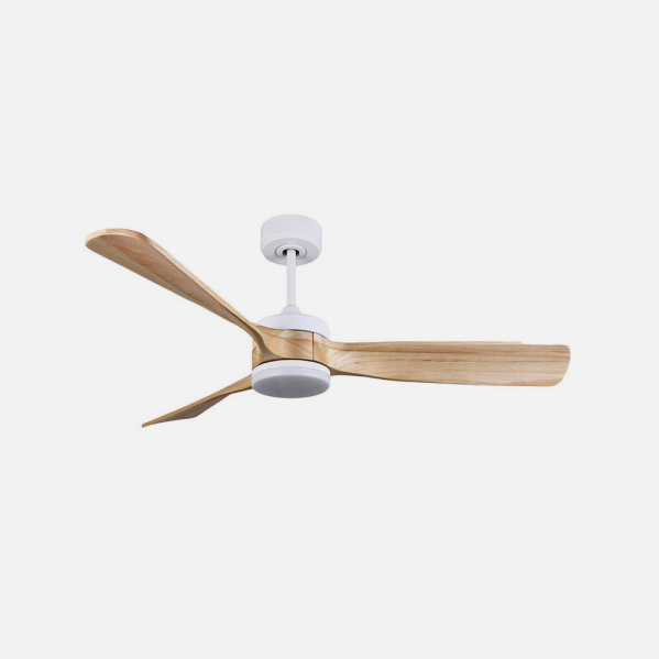 ```
Ventilador techo Oriente 26W Blanco Haya con LED integrado y mando remoto - Abrila

Ventilador de techo DC de la marca Abrila, modelo Oriente, con un consumo energético de 26W. Con acabado en blanco haya y LED integrado, ofrece una iluminación regulable. Incluye mando a distancia para control de 6 velocidades, ideal para uso doméstico en espacios interiores.
```