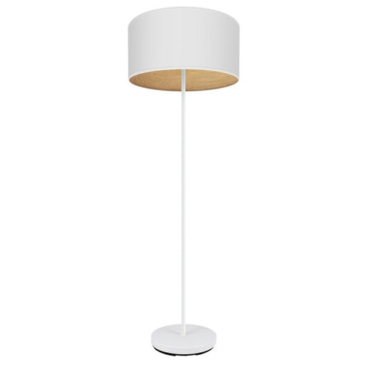 Lámpara de pie Tania de Abrila en blanco y madera clara, modelo 1xE27 con luz difusa para iluminación hogareña moderna, ideal para decoración interior doméstica en salón.