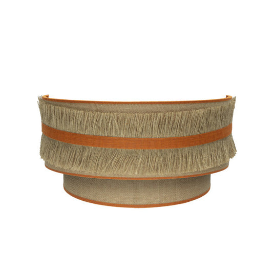 Aplique de pared Natalia en estilo rústico vintage de Abrila, modelo saco-naranja con estructura de metal y textil en tonos cálidos, dimensiones 17x30x15 cm, ideal para iluminación interior doméstica y decoración acogedora, referencia 188561004