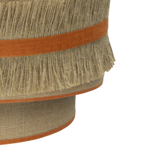 Aplique de pared Natalia en estilo rústico vintage, fabricado en metal y textil con acabado saco-naranja, dimensiones 17x30x15 cm, modelo Abrila AI2 para iluminación interior doméstica y decoración acogedora, referencia 188561004