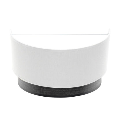 Aplique de pared Olga Blanco con madera negra, diseño moderno de Abrila (190061009), dimensiones 15x30x16 cm, iluminación interior con luz difusa, material metal y textil para decoración doméstica.