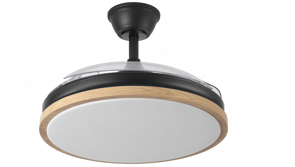 Ventilador de techo Evros de Abrila en color negro con acabado en haya, con una potencia de 72W. Este modelo cuenta con aspas retráctiles, iluminación ajustable y un LED integrado. Posee un motor DC de alta eficiencia, perfecto para interiores domésticos. Su diseño permite un uso óptimo tanto en verano como en invierno.